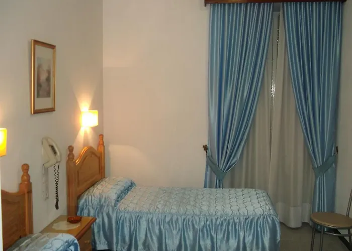 Pensión San Francisco 2*